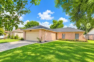 16347 Villaret Dr, Houston, TX 77083 - Photo 5