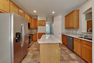 2922 Maple Bend Dr, Houston, TX 77345 - Photo 5