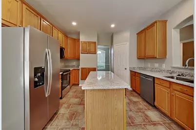 2922 Maple Bend Drive, Houston, TX 77345 - Photo 5