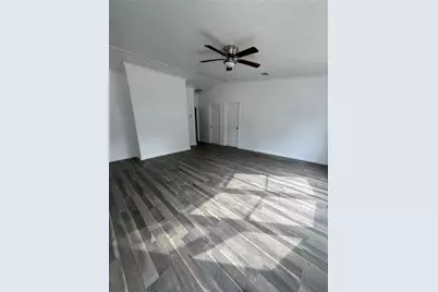 12011 Greensbrook Forest Drive, Houston, TX 77044 - Photo 15