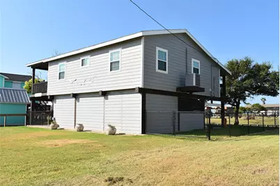 1270 County Road 202, Sargent, TX 77414 - Photo 3