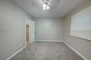 6331 Oaknut Dr, Houston, TX 77088 - Photo 13