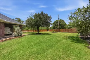 6204 London Cir, Bryan, TX 77802 - Photo 21