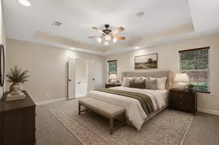 6204 London Cir, Bryan, TX 77802 - Photo 9