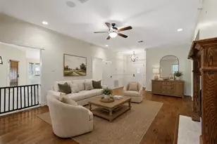 6204 London Cir, Bryan, TX 77802 - Photo 5