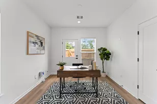 4744 Martin Hill St, Houston, TX 77018 - Photo 17