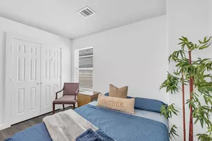 8124 Sterlingshire St, Houston, TX 77078 - Photo 27