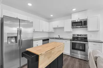 8124 Sterlingshire Street #A, Houston, TX 77078 - Photo 17