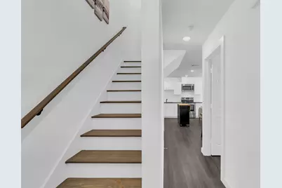 8124 Sterlingshire Street #A, Houston, TX 77078 - Photo 23