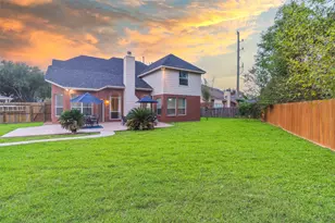 18506 Park Harbor Dr, Houston, TX 77084 - Photo 25