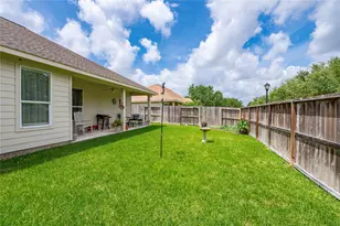 1201 N Riviera Cir, Pearland, TX 77581 - Photo 29