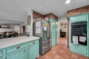 25610 Walnut Grove Cir, Spring, TX 77380 - Photo 9