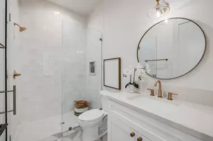 1701 Banks St, Houston, TX 77098 - Photo 35