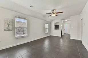 2621 Bernadino Dr, La Marque, TX 77568 - Photo 9