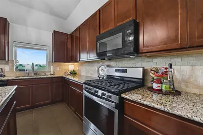 2621 Bernadino Drive, La Marque, TX 77568 - Photo 17