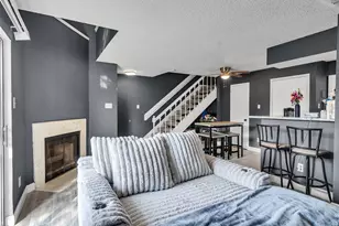 1515 Sandy Springs Rd, Houston, TX 77042 - Photo 5