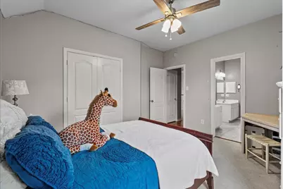4517 Canyon Crest Drive, League City, TX 77573 - Photo 13