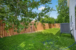 415 Neyland St, Houston, TX 77022 - Photo 41