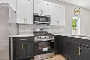 415 Neyland St, Houston, TX 77022 - Photo 9