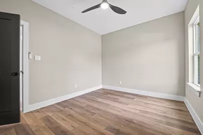 415 Neyland Street, Houston, TX 77022 - Photo 25