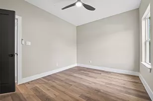 415 Neyland St, Houston, TX 77022 - Photo 25