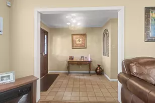 6180 Afton Ln, Beaumont, TX 77706 - Photo 5