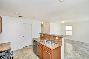 15107 Trinity Meadow Dr, Houston, TX 77489 - Photo 17