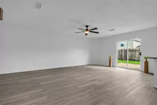 839 Darbydale Crossing Ln, Houston, TX 77090 - Photo 3