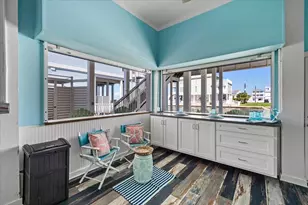 3728 Sabrina, Galveston, TX 77554 - Photo 41