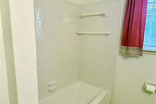 872 Granville Dr, Houston, TX 77091 - Photo 17