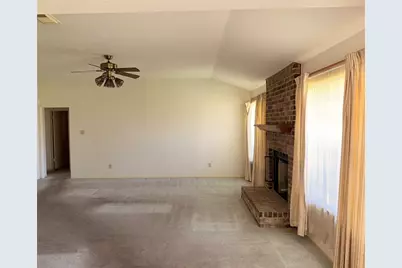 872 Granville Drive, Houston, TX 77091 - Photo 9