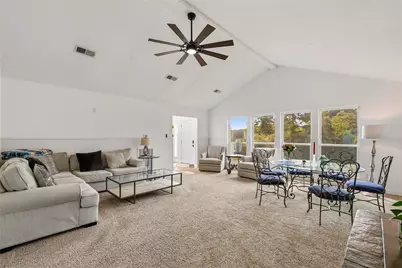 2301 S Kemah Drive S, Kemah, TX 77565 - Photo 7