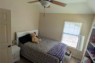 130 Songful Woods Pl, The Woodlands, TX 77380 - Photo 23