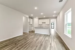 2105 Caney Crk Ln, Conroe, TX 77301 - Photo 11