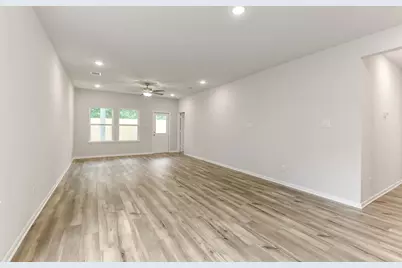 2105 Caney Creek Lane, Conroe, TX 77301 - Photo 7