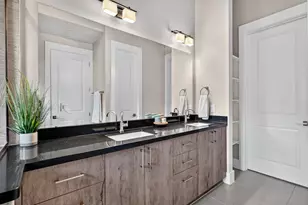 2401 Crawford St, Houston, TX 77004 - Photo 31
