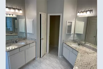 12423 Ashford Hollow Drive, Sugar Land, TX 77478 - Photo 11