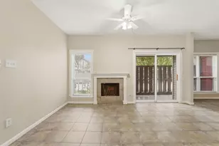 2025 Augusta Dr, Houston, TX 77057 - Photo 3