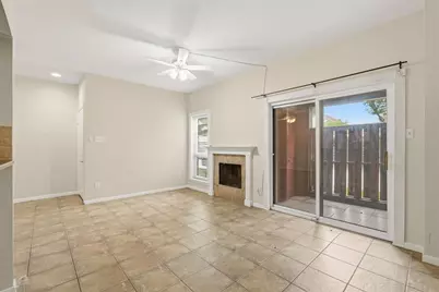 2025 Augusta Drive #605, Houston, TX 77057 - Photo 5