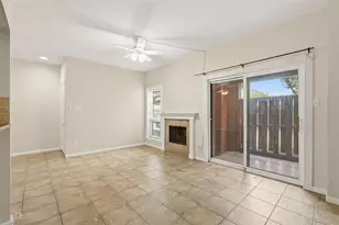 2025 Augusta Dr, Houston, TX 77057 - Photo 5