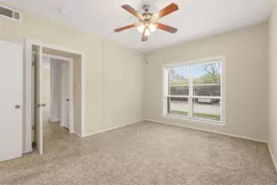 2025 Augusta Dr, Houston, TX 77057 - Photo 21