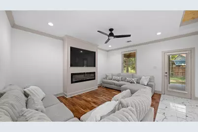 25445 Vine Circle, Cleveland, TX 77328 - Photo 19