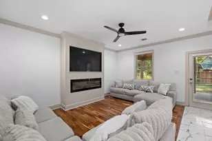 25445 Vine Cir, Cleveland, TX 77328 - Photo 19