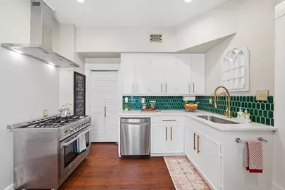 1001 Avenue K Avenue, Galveston, TX 77550 - Photo 9