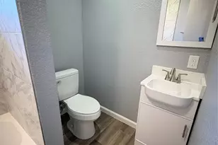 2929 8th Ave N, Texas City, TX 77590 - Photo 21