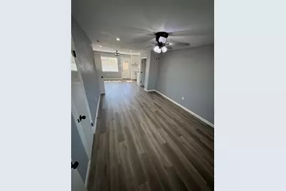 2929 8th Avenue N, Texas City, TX 77590 - Photo 7