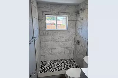 2929 8th Avenue N, Texas City, TX 77590 - Photo 15