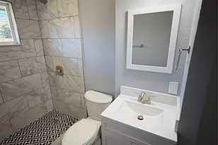 2929 8th Ave N, Texas City, TX 77590 - Photo 25