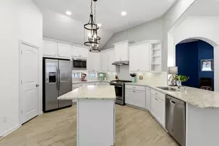 27232 Cyrus Ridge Ln, Magnolia, TX 77354 - Photo 11