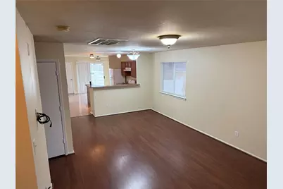 1539 Nichole Woods Drive, Houston, TX 77047 - Photo 9